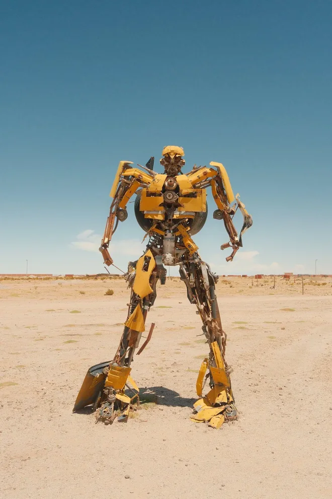 Welded-scrap Bumblebee sculpture in the Uyuni plaza
