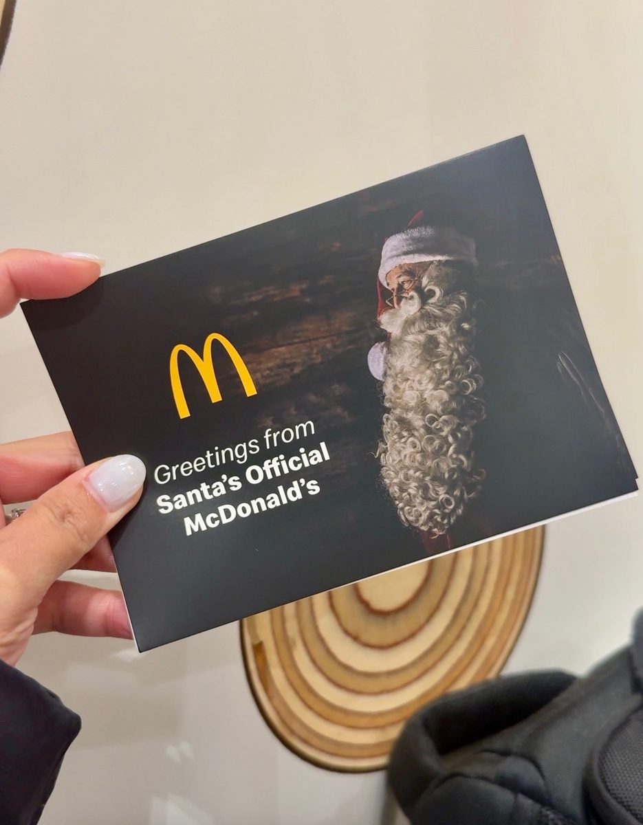 Santa's Official McDonald's postcard, Rovaniemi
