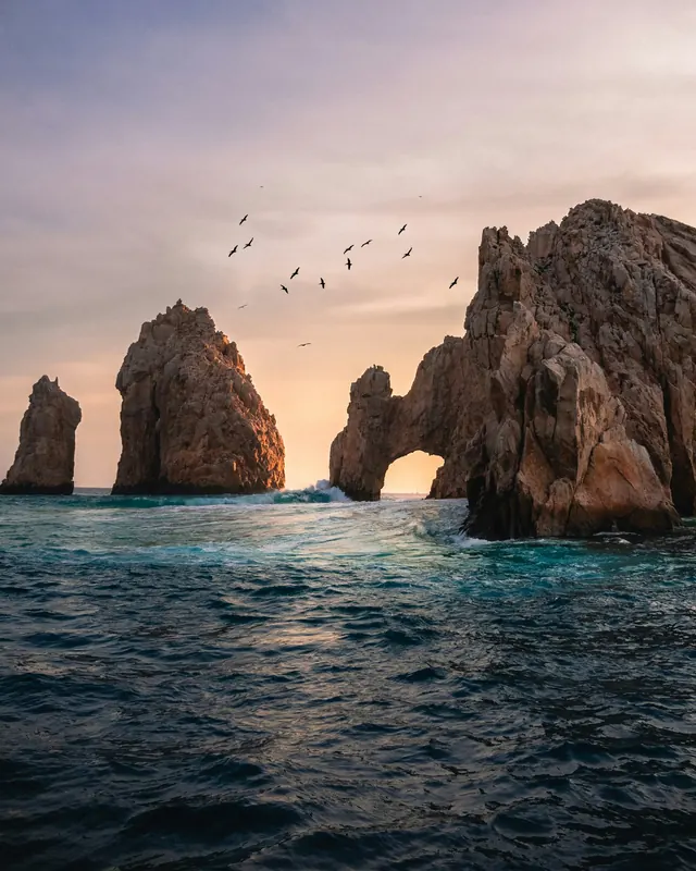 El Arco rising from the sea at Cabo San Lucas